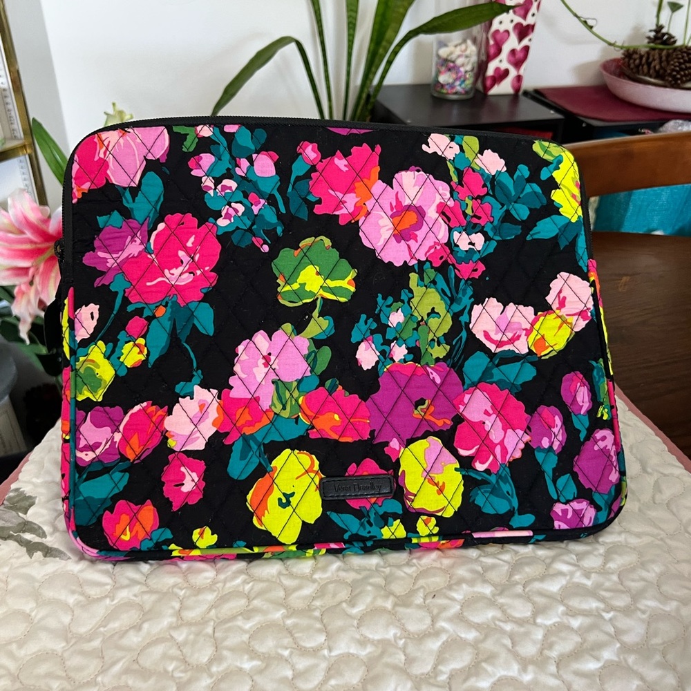 Vera Bradley laptop/tablet sleeve
